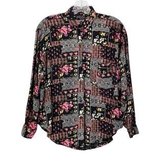 NWOT ANDREW SPORTS STUDIO Top S Vintage Floral Patchwork Button-Up Long-Sleeve
